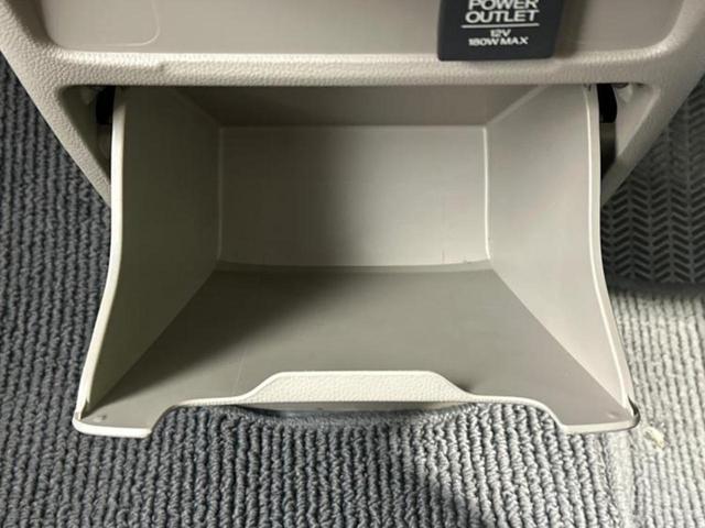 ＷＥＣＡＲＳでは登録（届出）済未使用車や走行距離１万ｋｍ未満の在庫車も多数ご用意しております！状態は良いものが良いけど、新車は高いな・・・そんなお客様にオススメです！