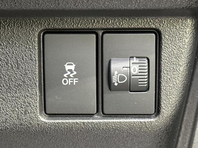 N-BOXカスタム ターボ 新品タイヤ/保証書/純正 9インチ ナビ/ホンダセンシング/両側電動スライドドア/シートヒーター 前席/マルチビューカメラシステム/車線逸脱防止支援システム/シート ハーフレザー ターボ バックカメラ(27枚目)