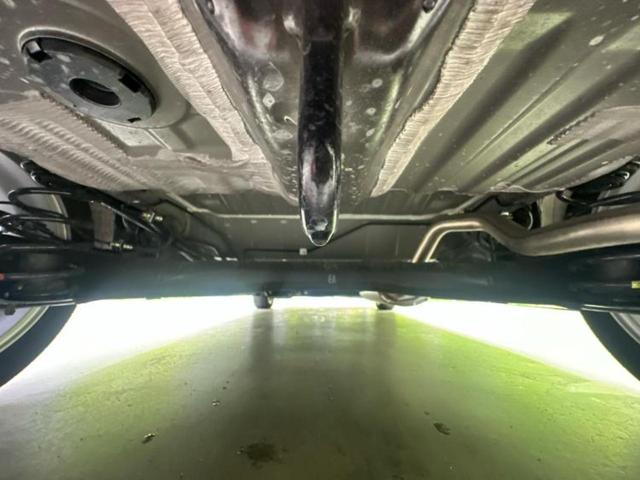 N-BOXカスタム ターボ 新品タイヤ/保証書/純正 9インチ ナビ/ホンダセンシング/両側電動スライドドア/シートヒーター 前席/マルチビューカメラシステム/車線逸脱防止支援システム/シート ハーフレザー ターボ バックカメラ(50枚目)