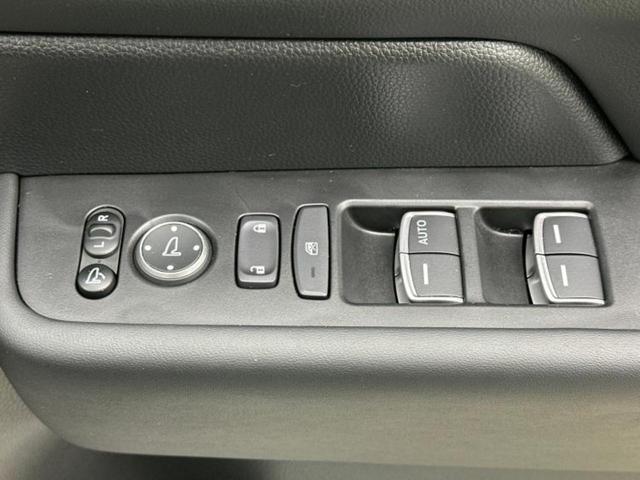 ステップワゴン eHEVスパーダ 純正 11インチ SDナビ/フリップダウンモニター 純正 15.6インチ/ホンダセンシング/両側電動スライドドア/シートヒーター 前席/マルチビューカメラシステム/車線逸脱防止支援システム DVD再生(40枚目)