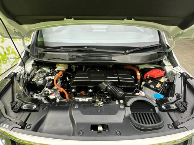 ステップワゴン eHEVスパーダ 純正 11インチ SDナビ/フリップダウンモニター 純正 15.6インチ/ホンダセンシング/両側電動スライドドア/シートヒーター 前席/マルチビューカメラシステム/車線逸脱防止支援システム DVD再生(52枚目)