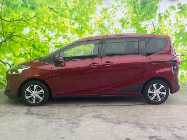 シエンタ Ｇクエロ　新品タイヤ／保証書／純正　９インチ　ＳＤナビ／衝突安全装置／両側電動スライドドア／パノラミックビューモニター／車線逸脱防止支援システム／シート　ハーフレザー／ヘッドランプ　ＬＥＤ　衝突被害軽減システム（2枚目）