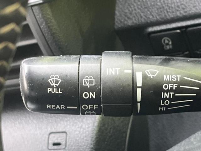 シエンタ Ｇクエロ　新品タイヤ／保証書／純正　９インチ　ＳＤナビ／衝突安全装置／両側電動スライドドア／パノラミックビューモニター／車線逸脱防止支援システム／シート　ハーフレザー／ヘッドランプ　ＬＥＤ　衝突被害軽減システム（16枚目）