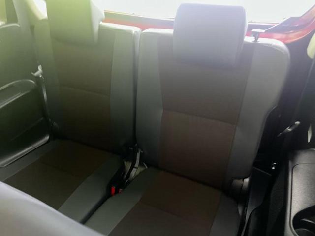 シエンタ Ｇクエロ　新品タイヤ／保証書／純正　９インチ　ＳＤナビ／衝突安全装置／両側電動スライドドア／パノラミックビューモニター／車線逸脱防止支援システム／シート　ハーフレザー／ヘッドランプ　ＬＥＤ　衝突被害軽減システム（19枚目）