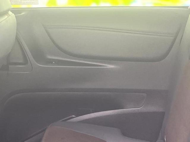 シエンタ Ｇクエロ　新品タイヤ／保証書／純正　９インチ　ＳＤナビ／衝突安全装置／両側電動スライドドア／パノラミックビューモニター／車線逸脱防止支援システム／シート　ハーフレザー／ヘッドランプ　ＬＥＤ　衝突被害軽減システム（23枚目）