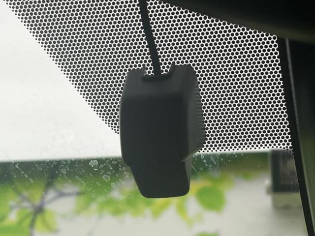 シエンタ Ｇクエロ　新品タイヤ／保証書／純正　９インチ　ＳＤナビ／衝突安全装置／両側電動スライドドア／パノラミックビューモニター／車線逸脱防止支援システム／シート　ハーフレザー／ヘッドランプ　ＬＥＤ　衝突被害軽減システム（31枚目）