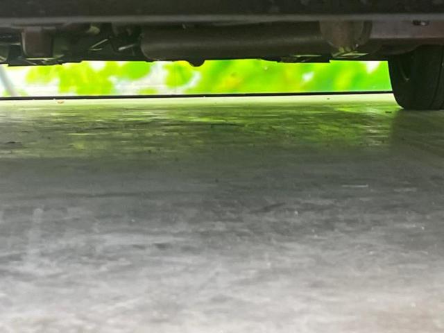 シエンタ Ｇクエロ　新品タイヤ／保証書／純正　９インチ　ＳＤナビ／衝突安全装置／両側電動スライドドア／パノラミックビューモニター／車線逸脱防止支援システム／シート　ハーフレザー／ヘッドランプ　ＬＥＤ　衝突被害軽減システム（39枚目）