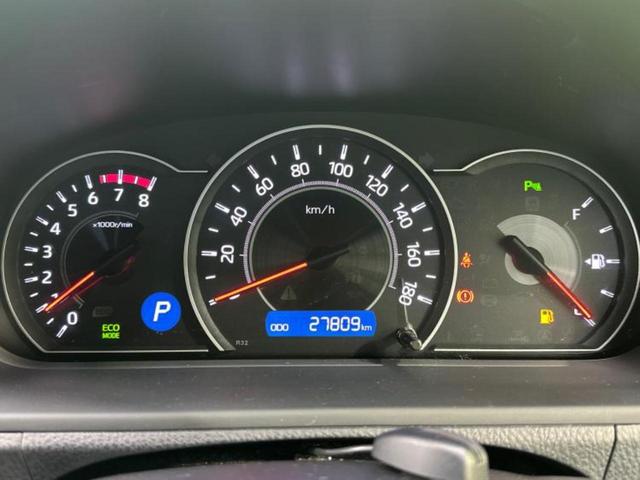 ヴォクシー ＺＳキラメキ２　純正　９インチ　ＳＤナビ／トヨタセーフティセンス／両側電動スライドドア／車線逸脱防止支援システム／パーキングアシスト　バックガイド／ドライブレコーダー　社外／ヘッドランプ　ＬＥＤ　衝突被害軽減システム（13枚目）