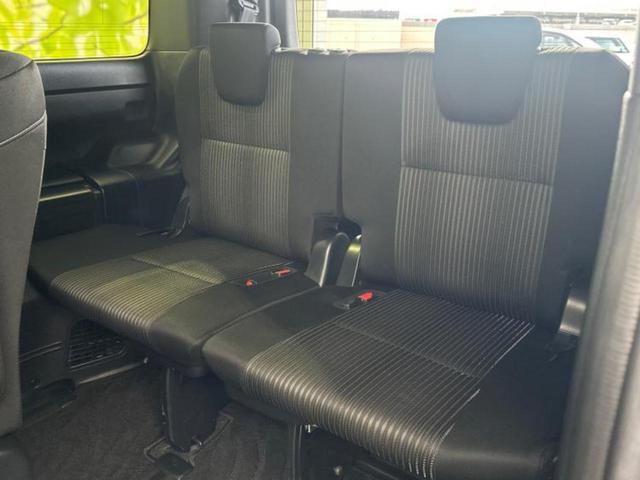 ヴォクシー ＺＳキラメキ２　純正　９インチ　ＳＤナビ／トヨタセーフティセンス／両側電動スライドドア／車線逸脱防止支援システム／パーキングアシスト　バックガイド／ドライブレコーダー　社外／ヘッドランプ　ＬＥＤ　衝突被害軽減システム（19枚目）