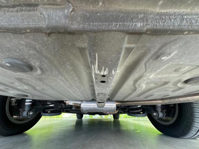 ヴォクシー ＺＳキラメキ２　純正　９インチ　ＳＤナビ／トヨタセーフティセンス／両側電動スライドドア／車線逸脱防止支援システム／パーキングアシスト　バックガイド／ドライブレコーダー　社外／ヘッドランプ　ＬＥＤ　衝突被害軽減システム（43枚目）