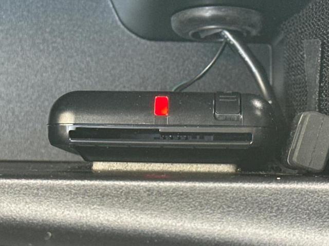 セレナ ハイウェイスター　純正　ＳＤナビ／パーキングアシスト　バックガイド／Ｂｌｕｅｔｏｏｔｈ接続／ＥＴＣ／ＥＢＤ付ＡＢＳ／横滑り防止装置／アイドリングストップ／クルーズコントロール／バックモニター／フルセグＴＶ　バックカメラ（18枚目）