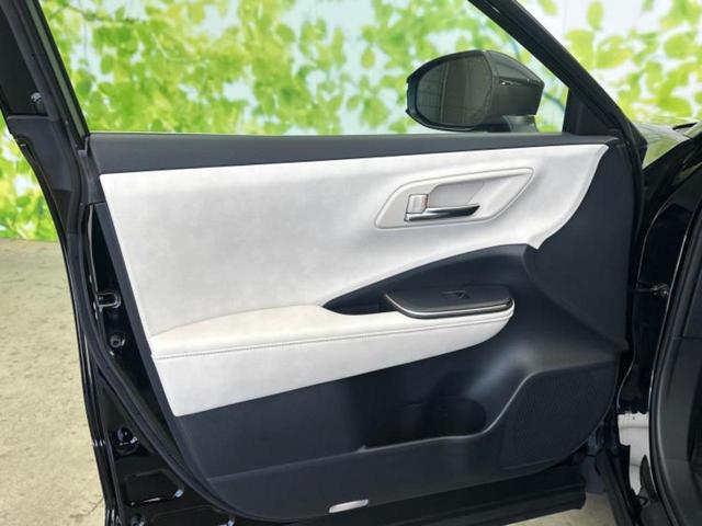 クラウンクロスオーバー 4WD Gアドバンスドレザーパッケージ 新品タイヤ/保証書/ディスプレイオーディオ+ナビ/デジタルインナーミラー/スマートアシスト(トヨタ・ダイハツ)/エアーシート 前席/パノラミックビューモニター/車線逸脱防止支援システム 革シート(19枚目)