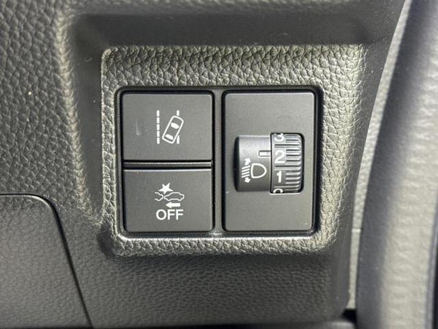 Ｎ－ＢＯＸカスタム Ｌスタイルプラスブラック　新品タイヤ／保証書／純正　ＳＤナビ／ホンダセンシング／両側電動スライドドア／シートヒーター　前席／車線逸脱防止支援システム／ヘッドランプ　ＬＥＤ／ＵＳＢジャック／Ｂｌｕｅｔｏｏｔｈ接続／ＥＴＣ（26枚目）