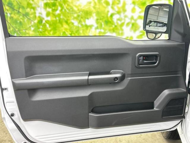 ジムニー ４ＷＤ　ＸＧ　保証書／セーフティサポート（スズキ）／車線逸脱防止支援システム／ドライブレコーダー　社外／ＥＴＣ／ＡＢＳ／横滑り防止装置／エアバッグ　運転席／エアバッグ　助手席／エアバッグ　サイド　４ＷＤ　ドラレコ（20枚目）