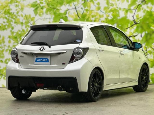 ヴィッツ ＧＲスポーツＧＲ　新品タイヤ／保証書／純正　９インチ　ＳＤナビ／スマートアシスト（トヨタ・ダイハツ）／車線逸脱防止支援システム／シート　ハーフレザー／ドライブレコーダー　前後／ヘッドランプ　ＬＥＤ　衝突被害軽減システム（3枚目）