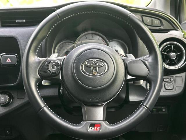 ヴィッツ ＧＲスポーツＧＲ　新品タイヤ／保証書／純正　９インチ　ＳＤナビ／スマートアシスト（トヨタ・ダイハツ）／車線逸脱防止支援システム／シート　ハーフレザー／ドライブレコーダー　前後／ヘッドランプ　ＬＥＤ　衝突被害軽減システム（14枚目）