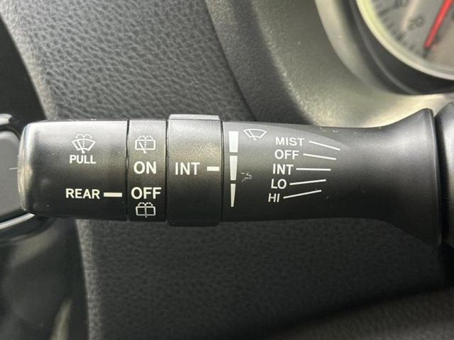 ヴィッツ ＧＲスポーツＧＲ　新品タイヤ／保証書／純正　９インチ　ＳＤナビ／スマートアシスト（トヨタ・ダイハツ）／車線逸脱防止支援システム／シート　ハーフレザー／ドライブレコーダー　前後／ヘッドランプ　ＬＥＤ　衝突被害軽減システム（16枚目）