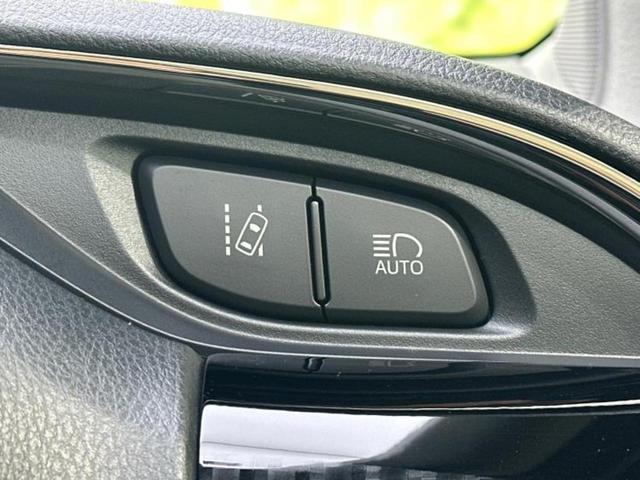 ヴィッツ ＧＲスポーツＧＲ　新品タイヤ／保証書／純正　９インチ　ＳＤナビ／スマートアシスト（トヨタ・ダイハツ）／車線逸脱防止支援システム／シート　ハーフレザー／ドライブレコーダー　前後／ヘッドランプ　ＬＥＤ　衝突被害軽減システム（28枚目）