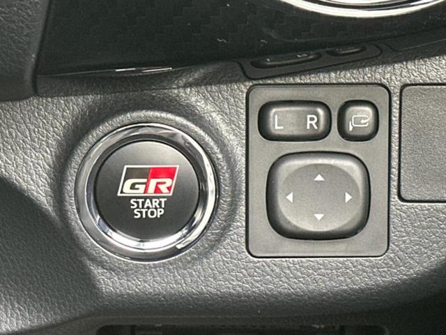 ヴィッツ ＧＲスポーツＧＲ　新品タイヤ／保証書／純正　９インチ　ＳＤナビ／スマートアシスト（トヨタ・ダイハツ）／車線逸脱防止支援システム／シート　ハーフレザー／ドライブレコーダー　前後／ヘッドランプ　ＬＥＤ　衝突被害軽減システム（29枚目）