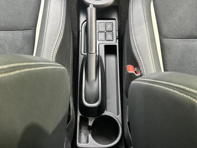 ヴィッツ ＧＲスポーツＧＲ　新品タイヤ／保証書／純正　９インチ　ＳＤナビ／スマートアシスト（トヨタ・ダイハツ）／車線逸脱防止支援システム／シート　ハーフレザー／ドライブレコーダー　前後／ヘッドランプ　ＬＥＤ　衝突被害軽減システム（31枚目）