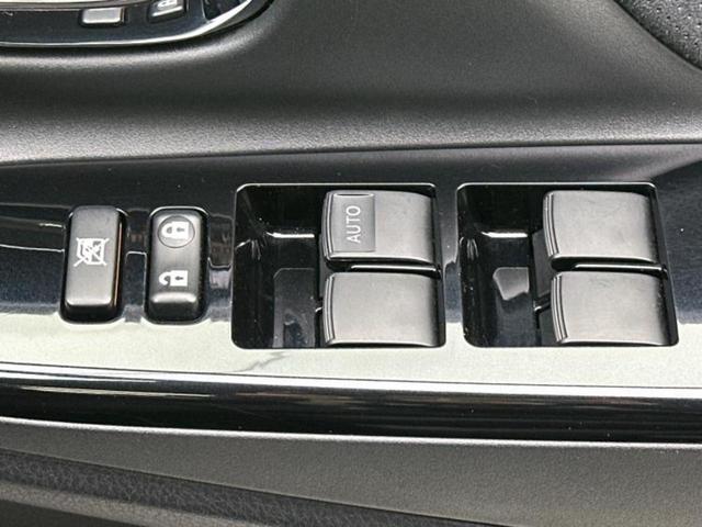 ヴィッツ ＧＲスポーツＧＲ　新品タイヤ／保証書／純正　９インチ　ＳＤナビ／スマートアシスト（トヨタ・ダイハツ）／車線逸脱防止支援システム／シート　ハーフレザー／ドライブレコーダー　前後／ヘッドランプ　ＬＥＤ　衝突被害軽減システム（33枚目）