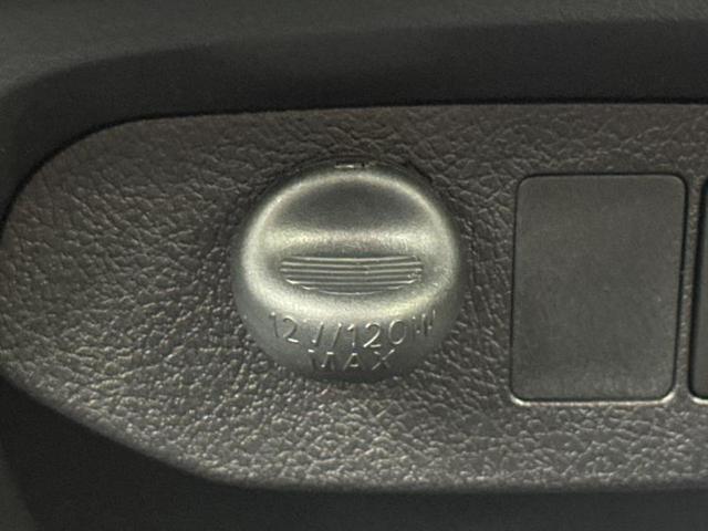 ヴィッツ ＧＲスポーツＧＲ　新品タイヤ／保証書／純正　９インチ　ＳＤナビ／スマートアシスト（トヨタ・ダイハツ）／車線逸脱防止支援システム／シート　ハーフレザー／ドライブレコーダー　前後／ヘッドランプ　ＬＥＤ　衝突被害軽減システム（35枚目）