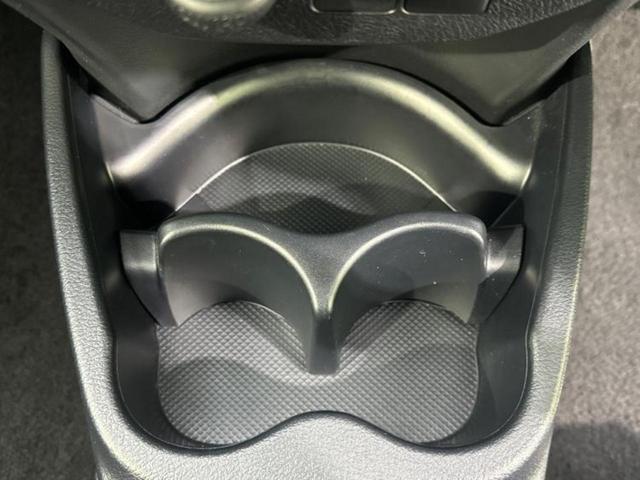 ヴィッツ ＧＲスポーツＧＲ　新品タイヤ／保証書／純正　９インチ　ＳＤナビ／スマートアシスト（トヨタ・ダイハツ）／車線逸脱防止支援システム／シート　ハーフレザー／ドライブレコーダー　前後／ヘッドランプ　ＬＥＤ　衝突被害軽減システム（37枚目）