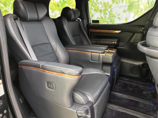 ヴェルファイア ４ＷＤエグゼクティブラウンジ　ツインムーンルーフ／モデリスタエアロ／ＪＢＬ／純正　９インチ　ＳＤナビ／フリップダウンモニター　純正　１２．８インチ／トヨタセーフティセンス／両側電動スライドドア／シートヒーター　前席　サンルーフ（5枚目）