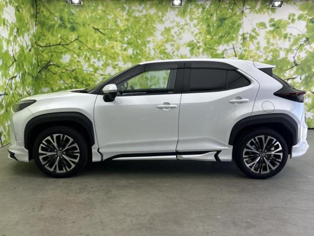 ヤリスクロス ハイブリッドＺ　モデリスタエアロ／保証書／ディスプレイオーディオ８インチ／トヨタセーフティセンス／シートヒーター　前席／車線逸脱防止支援システム／シート　ハーフレザー／電動バックドア／ヘッドランプ　ＬＥＤ　フルエアロ（2枚目）