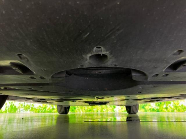 カムリ Ｘ　新品タイヤ／純正　ＳＤナビ／衝突安全装置／車線逸脱防止支援システム／ヘッドランプ　ＬＥＤ／Ｂｌｕｅｔｏｏｔｈ接続／ＥＴＣ／ＥＢＤ付ＡＢＳ／横滑り防止装置／アイドリングストップ／クルーズコントロール（46枚目）