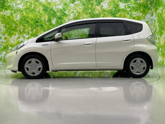 フィットハイブリッド ハイブリッド・スマートセレクションファインスタイル 新品タイヤ/純正 メモリーナビ/シートヒーター/シート ハーフレザー/パーキングアシスト バックガイド/ETC/横滑り防止装置/クルーズコントロール/バックモニター/ワンセグTV/DVD バックカメラ(2枚目)