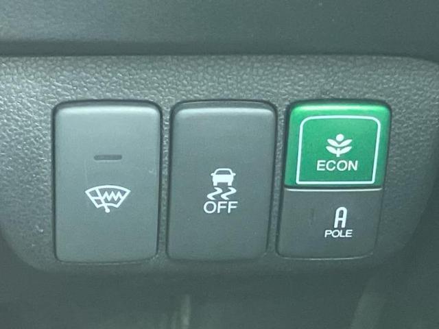 フィットハイブリッド ハイブリッド・スマートセレクションファインスタイル 新品タイヤ/純正 メモリーナビ/シートヒーター/シート ハーフレザー/パーキングアシスト バックガイド/ETC/横滑り防止装置/クルーズコントロール/バックモニター/ワンセグTV/DVD バックカメラ(30枚目)