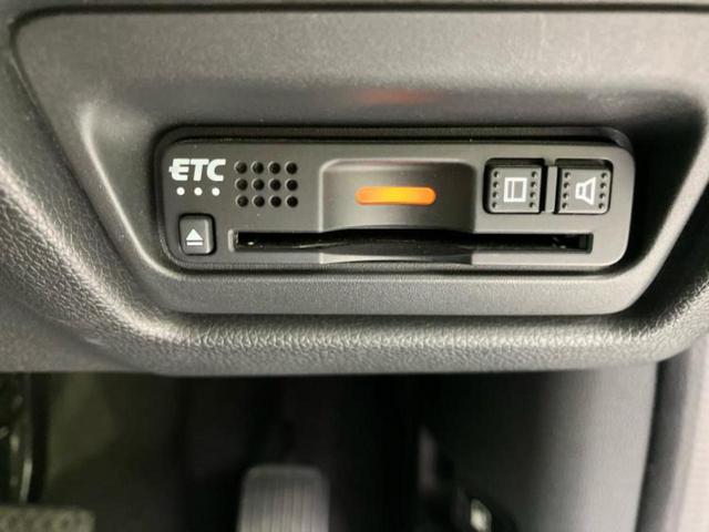ステップワゴンスパーダ スパーダハイブリッドG・ホンダセンシング 純正 9インチ SDナビ/フリップダウンモニター 純正 11.6インチ/ホンダセンシング/両側電動スライドドア/車線逸脱防止支援システム/パーキングアシスト バックガイド 衝突被害軽減システム 禁煙車(29枚目)