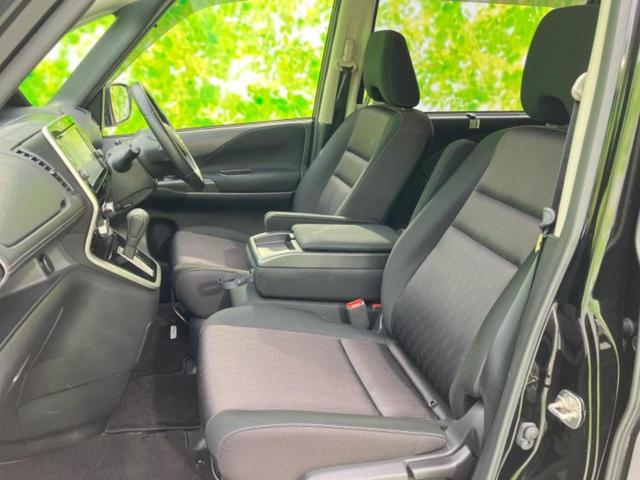 ＷＥＣＡＲＳでは各商談席に大型モニターをご用意しております！見やすい大画面でゆったりと全国の在庫をご覧いただけます！是非ご来店お待ちしております！