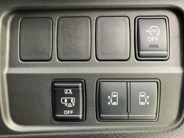 ＷＥＣＡＲＳでは各商談席に大型モニターをご用意しております！見やすい大画面でゆったりと全国の在庫をご覧いただけます！是非ご来店お待ちしております！