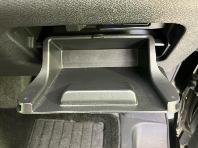 ＷＥＣＡＲＳでは登録（届出）済未使用車や走行距離１万ｋｍ未満の在庫車も多数ご用意しております！状態は良いものが良いけど、新車は高いな・・・そんなお客様にオススメです！