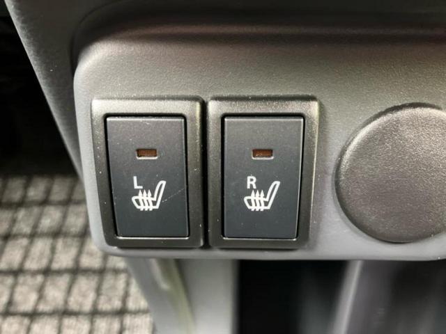 ＷＥＣＡＲＳでは各商談席に大型モニターをご用意しております！見やすい大画面でゆったりと全国の在庫をご覧いただけます！是非ご来店お待ちしております！