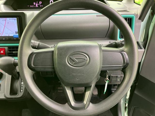 ＷＥＣＡＲＳの展示場では実際に見て、触ってお車をお選びいただけます！知識の豊富な営業スタッフが様々なカーライフをご提案いたします！