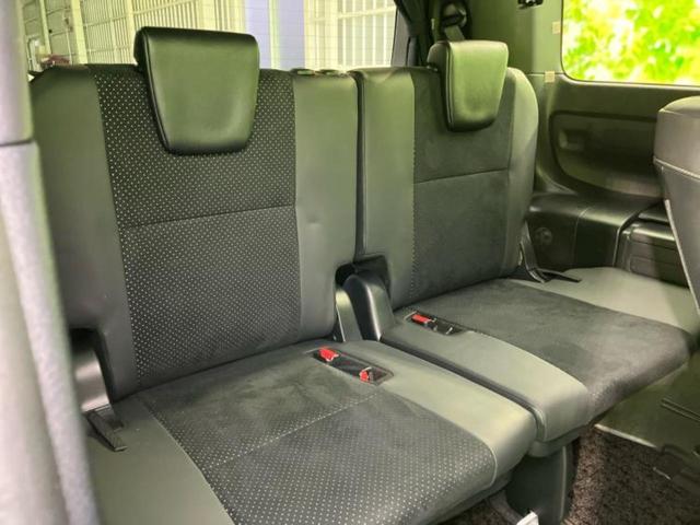 ヴォクシー ハイブリッドＺＳキラメキ３　社外　１１インチ　ＳＤナビ／トヨタセーフティセンス／両側電動スライドドア／シートヒーター　前席／車線逸脱防止支援システム／シート　ハーフレザー／ヘッドランプ　ＬＥＤ／Ｂｌｕｅｔｏｏｔｈ接続／ＥＴＣ（6枚目）