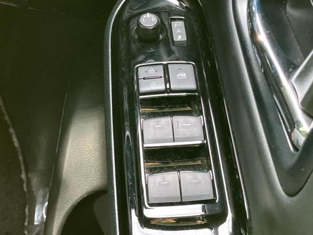 ヴォクシー ハイブリッドＺＳキラメキ３　社外　１１インチ　ＳＤナビ／トヨタセーフティセンス／両側電動スライドドア／シートヒーター　前席／車線逸脱防止支援システム／シート　ハーフレザー／ヘッドランプ　ＬＥＤ／Ｂｌｕｅｔｏｏｔｈ接続／ＥＴＣ（33枚目）