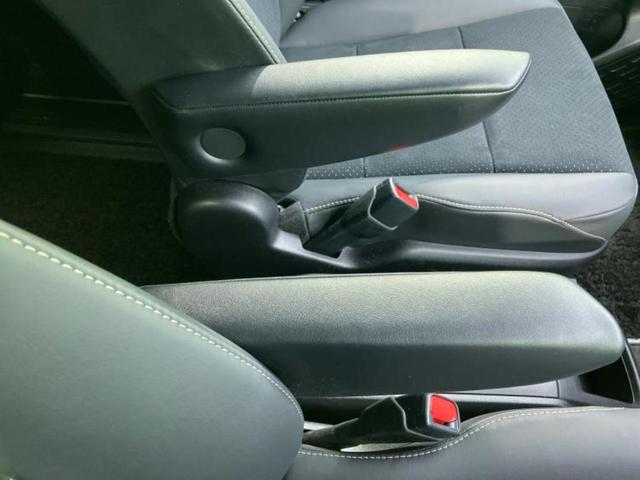 ヴォクシー ハイブリッドＺＳキラメキ３　社外　１１インチ　ＳＤナビ／トヨタセーフティセンス／両側電動スライドドア／シートヒーター　前席／車線逸脱防止支援システム／シート　ハーフレザー／ヘッドランプ　ＬＥＤ／Ｂｌｕｅｔｏｏｔｈ接続／ＥＴＣ（35枚目）