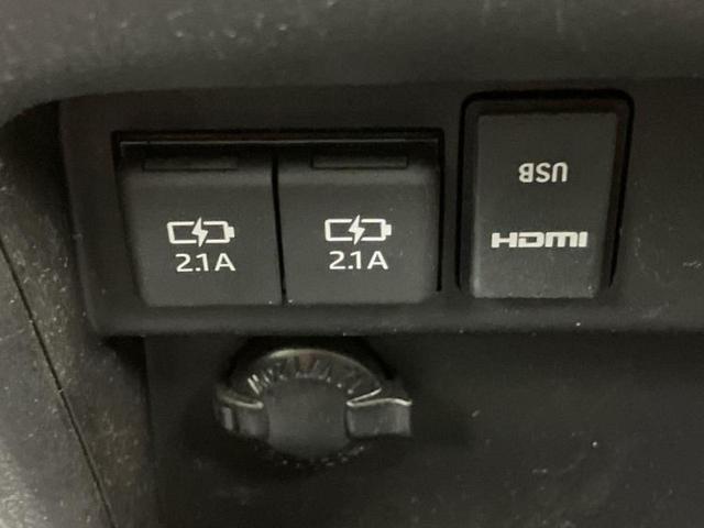 ヴォクシー ハイブリッドＺＳキラメキ３　社外　１１インチ　ＳＤナビ／トヨタセーフティセンス／両側電動スライドドア／シートヒーター　前席／車線逸脱防止支援システム／シート　ハーフレザー／ヘッドランプ　ＬＥＤ／Ｂｌｕｅｔｏｏｔｈ接続／ＥＴＣ（42枚目）