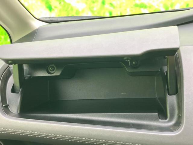 ＷＥＣＡＲＳでは登録（届出）済未使用車や走行距離１万ｋｍ未満の在庫車も多数ご用意しております！状態は良いものが良いけど、新車は高いな・・・そんなお客様にオススメです！