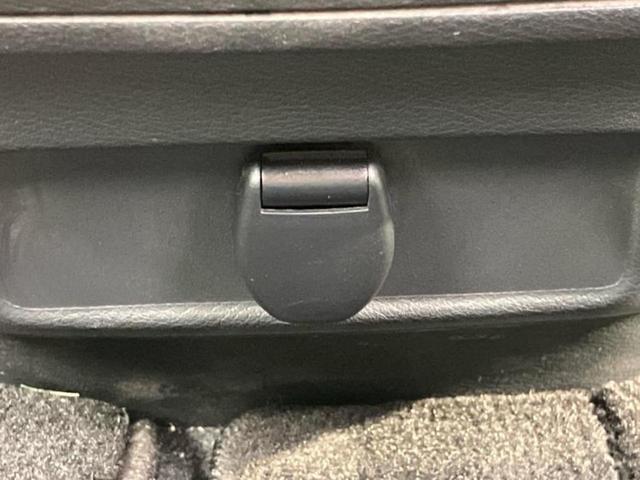 ＷＥＣＡＲＳでは各商談席に大型モニターをご用意しております！見やすい大画面でゆったりと全国の在庫をご覧いただけます！是非ご来店お待ちしております！