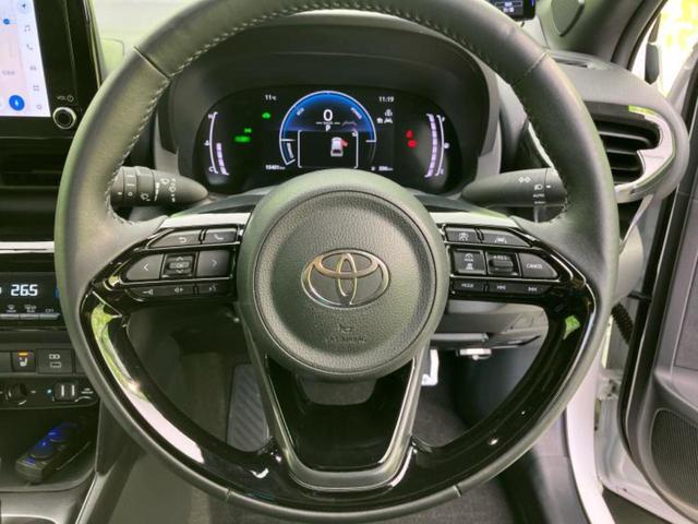 ヤリスクロス ハイブリッドＺ　純正エアロ／ディスプレイオーディオ＋ナビ／デジタルインナーミラー／トヨタセーフティセンス／シートヒーター　前席／パノラミックビューモニター／車線逸脱防止支援システム／シート　ハーフレザー　全周囲カメラ（14枚目）