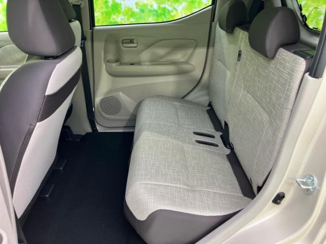 ＷＥＣＡＲＳでは各商談席に大型モニターをご用意しております！見やすい大画面でゆったりと全国の在庫をご覧いただけます！是非ご来店お待ちしております！