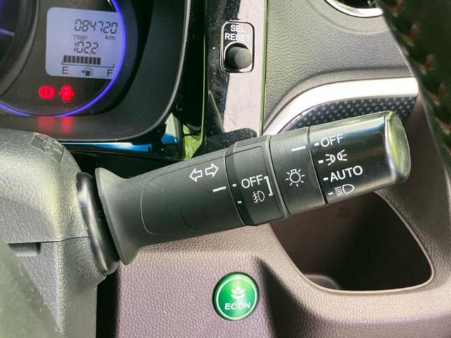 N-WGNカスタム G・ターボパッケージ 新品タイヤ/純正 SDナビ/シティーブレーキアクティブシステム(ホンダ)/シート ハーフレザー/ヘッドランプ HID/Bluetooth接続/ETC/EBD付ABS/横滑り防止装置 バックカメラ(16枚目)