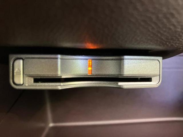 N-WGNカスタム G・ターボパッケージ 新品タイヤ/純正 SDナビ/シティーブレーキアクティブシステム(ホンダ)/シート ハーフレザー/ヘッドランプ HID/Bluetooth接続/ETC/EBD付ABS/横滑り防止装置 バックカメラ(25枚目)