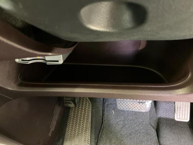 N-WGNカスタム G・ターボパッケージ 新品タイヤ/純正 SDナビ/シティーブレーキアクティブシステム(ホンダ)/シート ハーフレザー/ヘッドランプ HID/Bluetooth接続/ETC/EBD付ABS/横滑り防止装置 バックカメラ(38枚目)