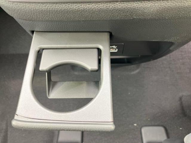 フリード ＡＩＲ　保証書／純正　８インチ　ナビ／ホンダセンシング／両側電動スライドドア／車線逸脱防止支援システム／登録済未使用車／ヘッドランプ　ＬＥＤ／ＵＳＢジャック／Ｂｌｕｅｔｏｏｔｈ接続／ＥＢＤ付ＡＢＳ　禁煙車（40枚目）